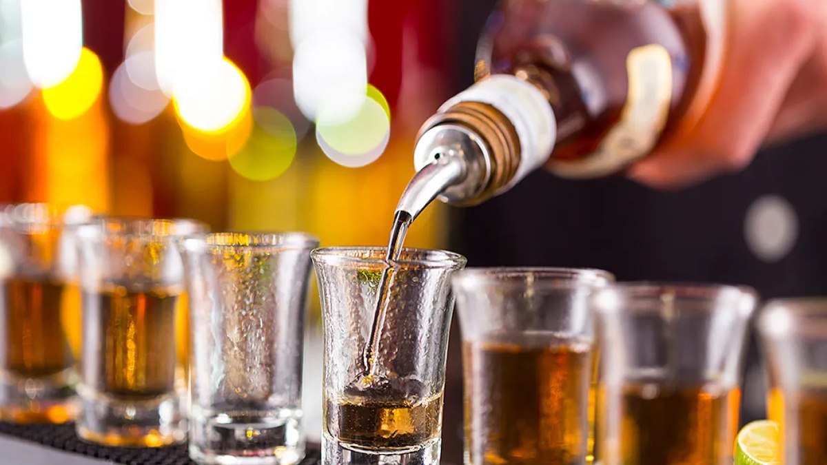 Há casos recentes de intoxicação por metanol Há casos recentes de intoxicação por metanol