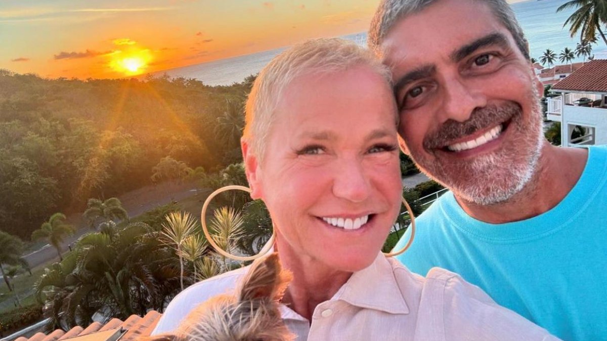 Junno Andrade se declara para Xuxa em homenagem de aniversário: 'Amor'