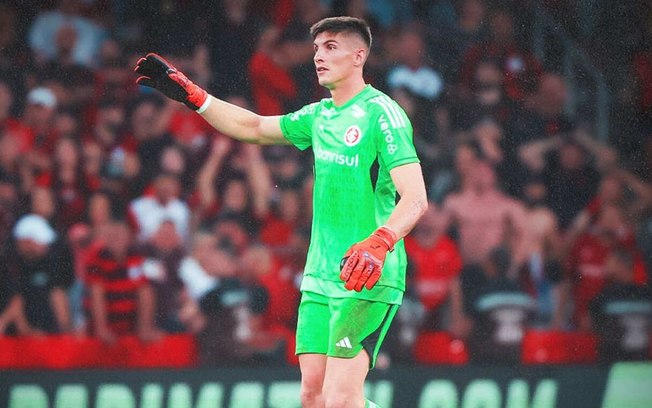 Rochet será o goleiro do Internacional em jogo contra o Fluminense na Libertadores