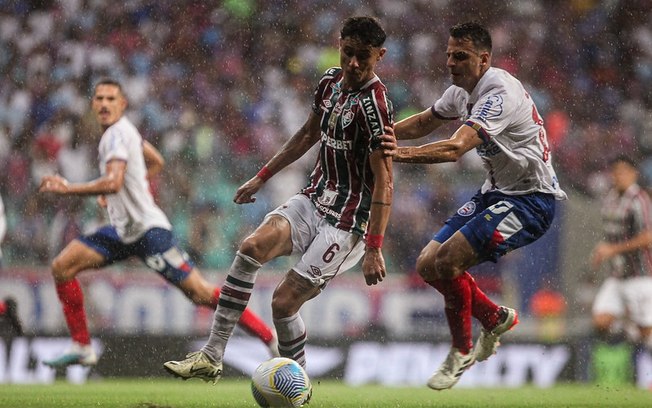 Fluminense cede virada ao Bahia em meio a chuva intensa na Fonte Nova
