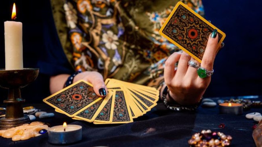 Todos os jogos de cartas de tarot gratuitos - Blog Astrocentro