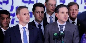 Derrite apresenta quinta versão do PL Antifacção à Câmara