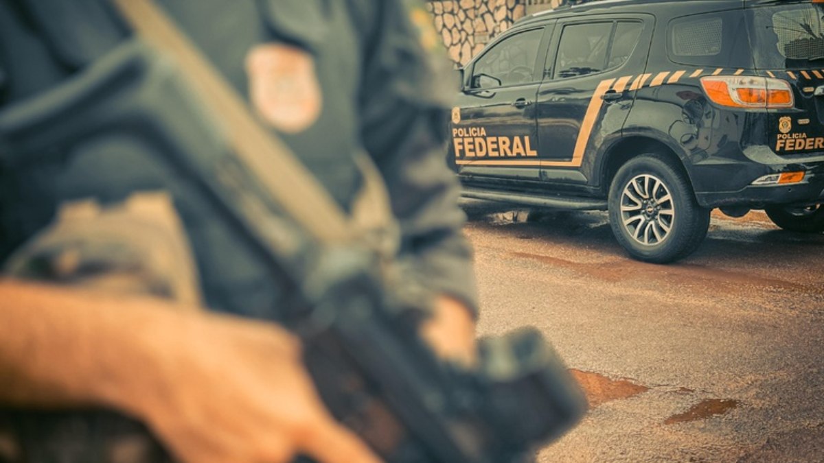 PF faz operação contra fraudes com falsas centrais telefônicas