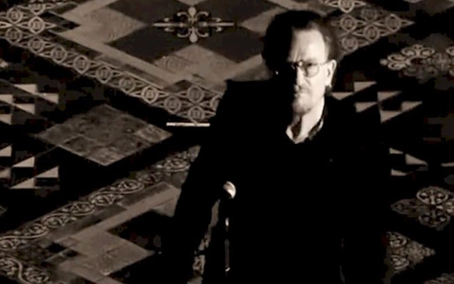 Bono sobre saudade de sua mãe: “Um buraco no meu coração”