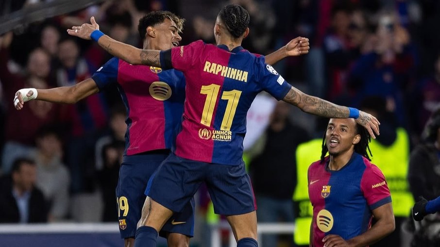 Raphinha brilha, Barcelona bate Benfica e avança na Champions Raphinha brilha, Barcelona bate Benfica e avança na Champions