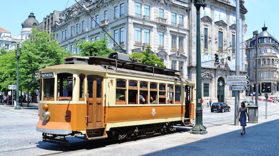 Viagem de Bondinho no Porto - Portugal