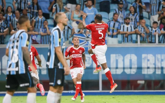 Fernando marca e é destaque no empate no Gre-Nal
