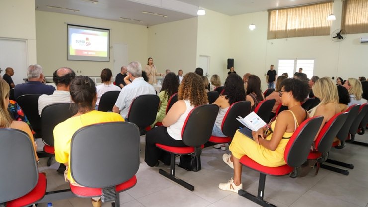 Programa SuperAção SP impulsiona autonomia social em Vinhedo