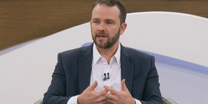 https://ultimosegundo.ig.com.br/2026-06-01/pesquisa--caiado-e-zema-tem-mais-chances-contra-lula-em-2-turno.html.amp