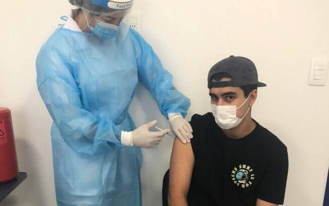 Jovens cruzam fronteira com Uruguai por vacina contra covid-19: 'No Brasil, ia demorar muito'