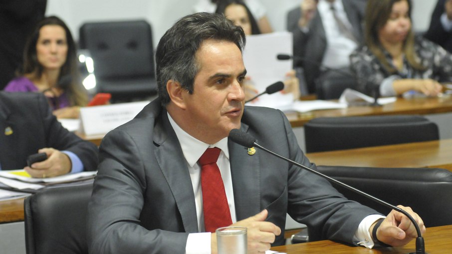 Ciro Nogueira criticou o PT
