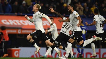 Vitória contra Boca põe o Corinthians em grupo seleto de clubes