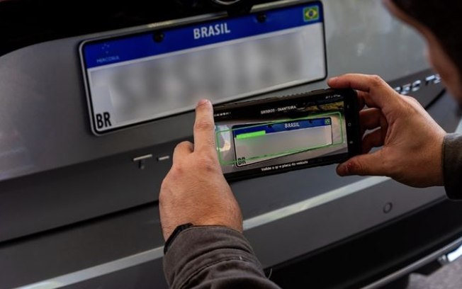 Detran-RJ adota IA para barrar emplacamentos falsos