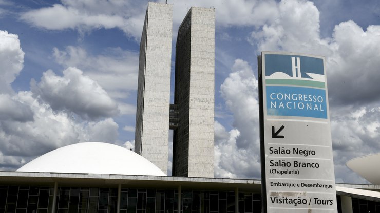 Lula deve sancionar MP do frete após aprovação no Senado