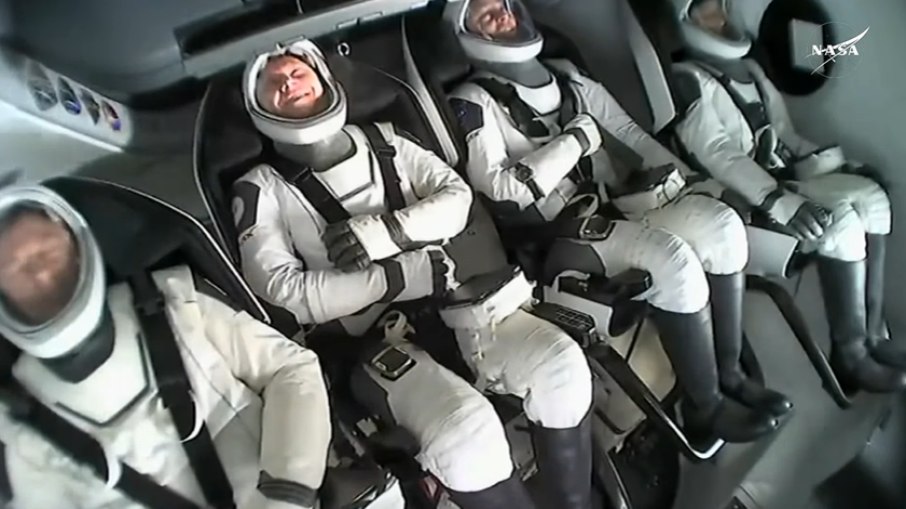 Momento que astrounautas pousaram Momento que astrounautas pousaram
