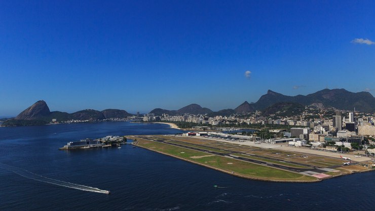 Hotel%20poder%C3%A1%20ser%20constru%C3%ADdo%20no%20Aeroporto%20Santos%20Dumont%20(RJ)