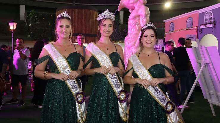 Vinhedo prorroga inscrições para Corte da  Festa da Uva