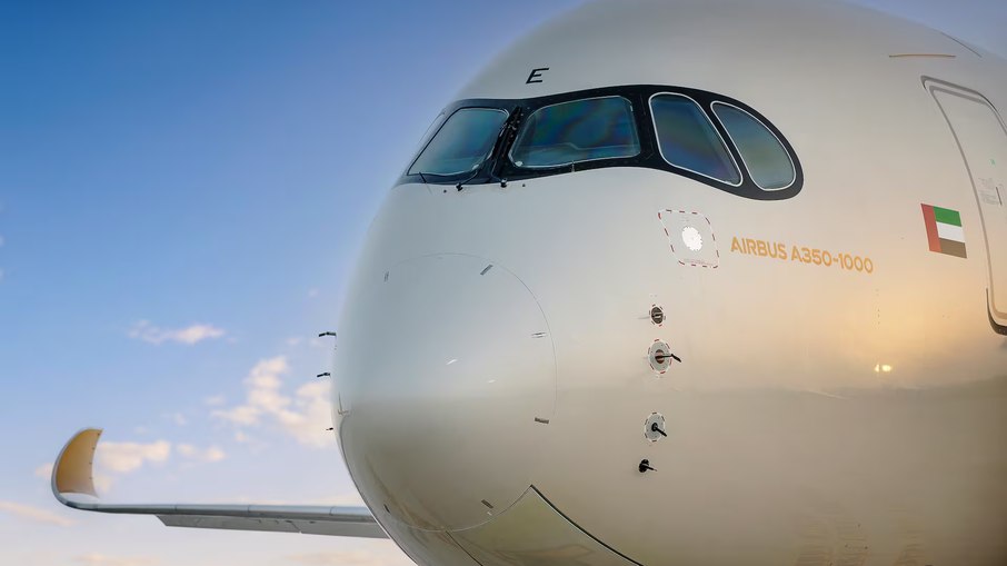 Antonoaldo Neves, brasileiro e ex-presidente da Azul Linhas Aéreas e da TAP Air Portugal está no comando da Etihad Airways. Antonoaldo Neves, brasileiro e ex-presidente da Azul Linhas Aéreas e da TAP Air Portugal está no comando da Etihad Airways.