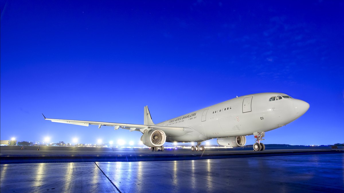 Avião tem previsão de decolagem da Base Aérea do Galeão (BAGL), com escalas previstas na cidade de Lisboa, em Portugal.