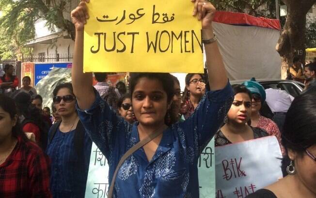 Manifestantes pedem fim do estupro, da violência sexual e da exploração de mulheres em Nova Délhi, na Índia