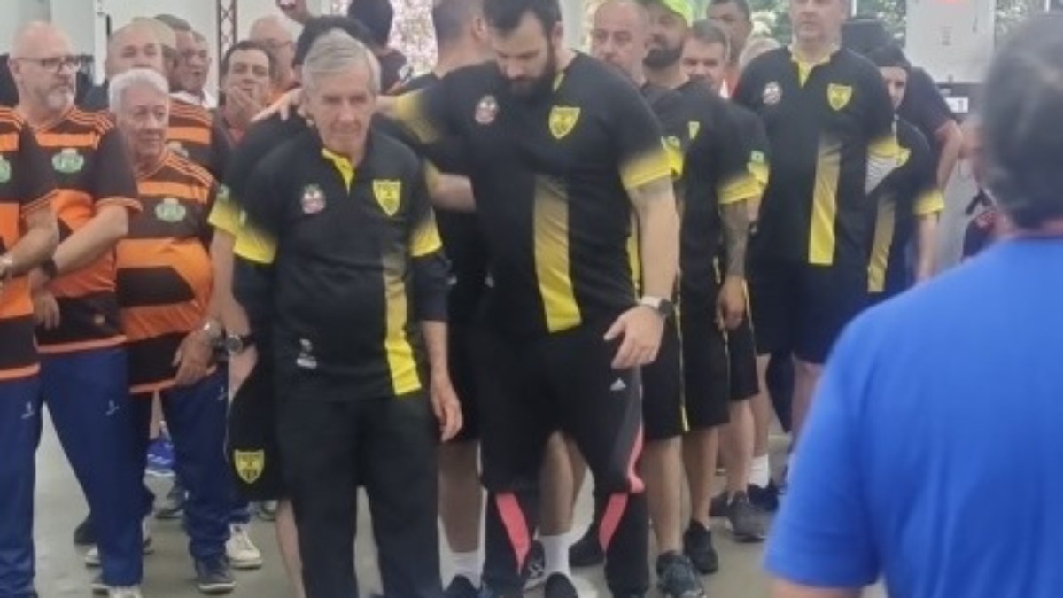 Vinhedo disputou a final com Paulínia