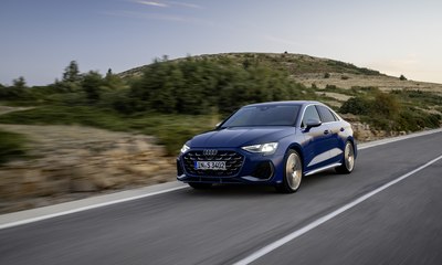 Audi S3 ganha novo visual e motorização calibrada que passa dos 330 cv