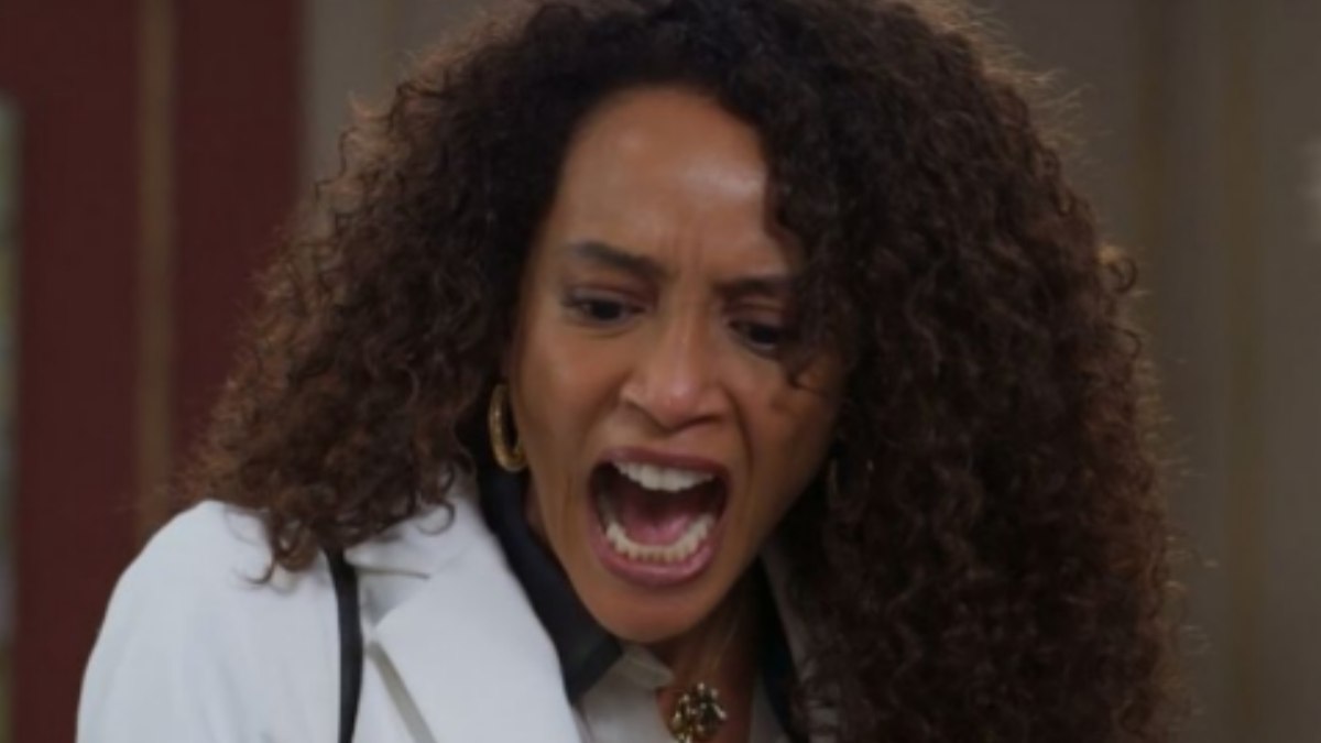 Taís Araujo registra queixa na Globo contra autora