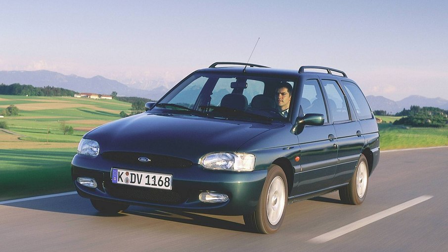 Na terceira geração, o Ford Escort ganhou a nova versão SW Na terceira geração, o Ford Escort ganhou a nova versão SW