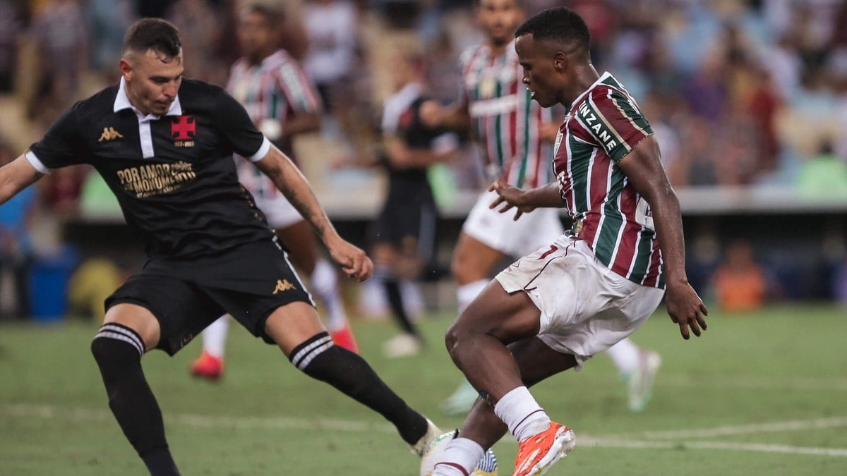 Vasco e Fluminense medem forças pelo Brasileirão