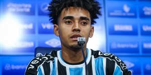 Sport encaminha a contratação do volante Du Queiroz, ex-Grêmio