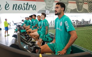 Palmeiras anuncia a contratação do lateral-esquerdo Jefté