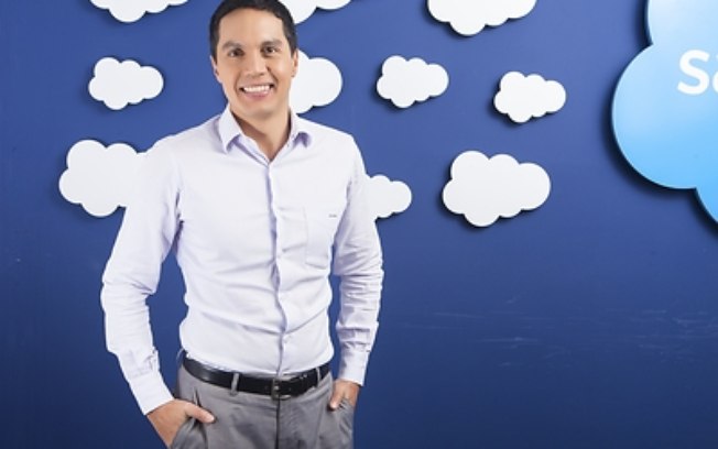Salesforce e Nubank transformam colaboração com IA para 135 milhões de clientes na América Latina Salesforce e Nubank transformam colaboração com IA para 135 milhões de clientes na América Latina