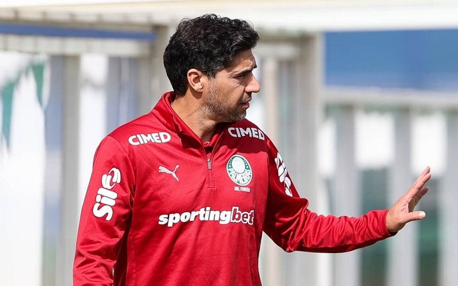 Palmeiras empatou, sem gols, com o Botafogo e perdeu a liderança