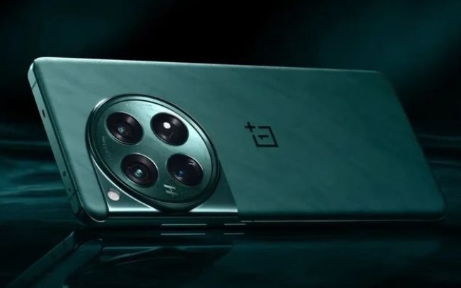 OnePlus 12R e Ace 3 têm visual vazado mostrando suas cores