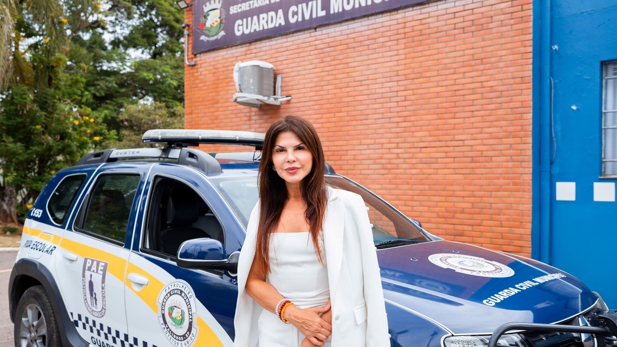 Dra. Maristela Nader, diretora do Departamento de Estratégia e Segurança Escolar de Valinhos Dra. Maristela Nader, diretora do Departamento de Estratégia e Segurança Escolar de Valinhos