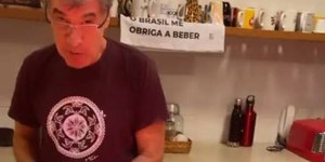 Paulo Betti se queixa da falta de convites para a televisão