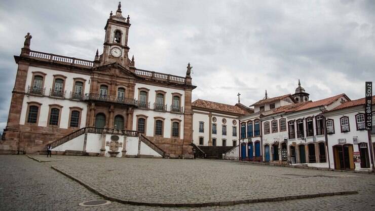 Como chegar até Praça Nove de Julho em Sorocaba de Ônibus?