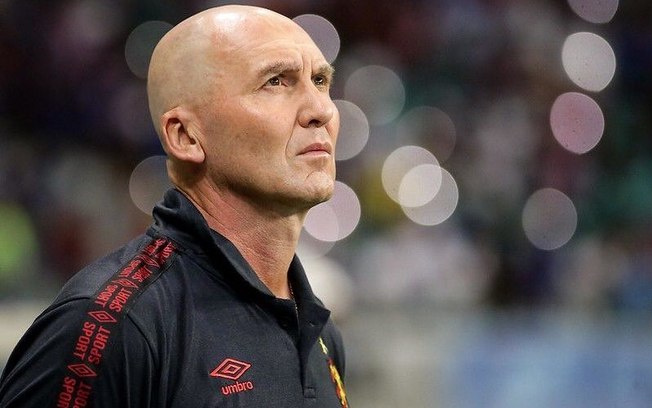 Dal Pozzo não resistiu à má fase do Sport na Série B Dal Pozzo não resistiu à má fase do Sport na Série B