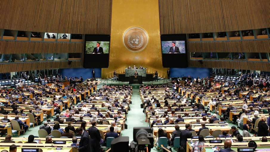 Sob pressão dos EUA e Europa, Brasil vota contra Rússia na ONU