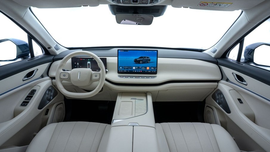 Interior do GWM Wey 07