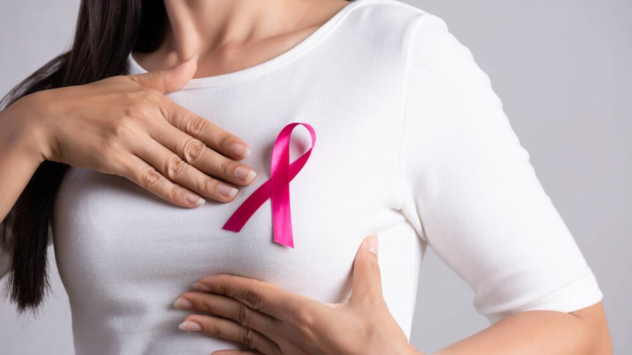 Câncer de mama pode ser identificado por meio de exame de sangue