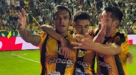 Piquerez pede desculpas à torcida após vexame: 