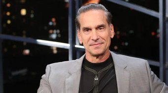 Victor Fasano relembra pegadinha em bastidor de novela na Globo