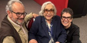 Sandra Annenberg homenageia Nathalia Timberg pelos 96 anos