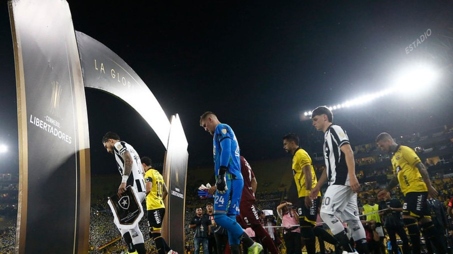 Botafogo encara o Barcelona de Guayaquil nesta terça-feira (10)