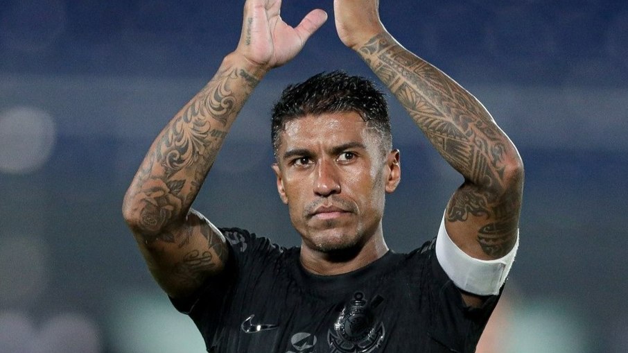 Paulinho fará sua última partida pelo Corinthians nesta terça-feira (28)