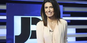 Ex-âncora da Record processa emissora e pede R$ 2,5 milhões; entenda