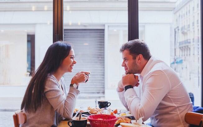 Na hora de escolher onde comer em um encontro, há, sim, opções mais e menos agradáveis
