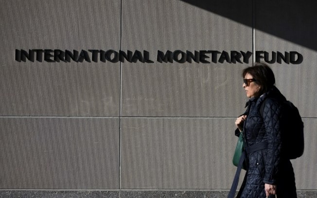 O FMI afirma que os riscos para as perspectivas fiscais globais aumentaram O FMI afirma que os riscos para as perspectivas fiscais globais aumentaram