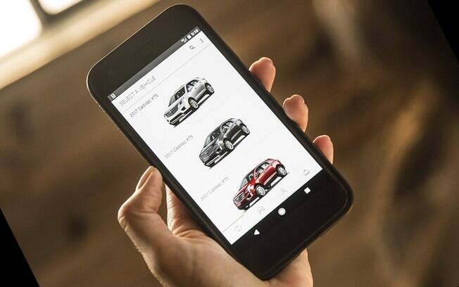 Netflix automotivo: nos EUA, aplicativos de fabricantes como a Cadillac permitem escolher modelos de carros sob demanda